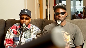 Curlyrican Có Cuộc Làm Tình Thô Bạo Giữa Buổi Phỏng Vấn Podcast
